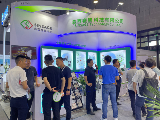 AI改图-替换外国人照片-650x487.jpeg AI改图-替换外国人照片-650x487.jpeg